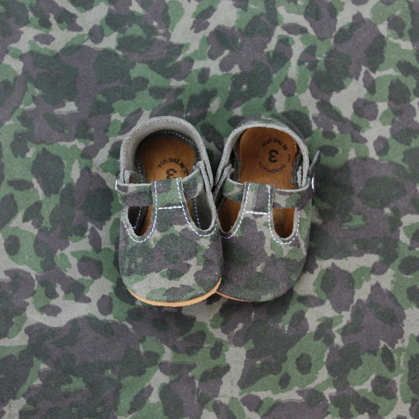 the original soft-soled t-strap: suede camouflage (RTS)