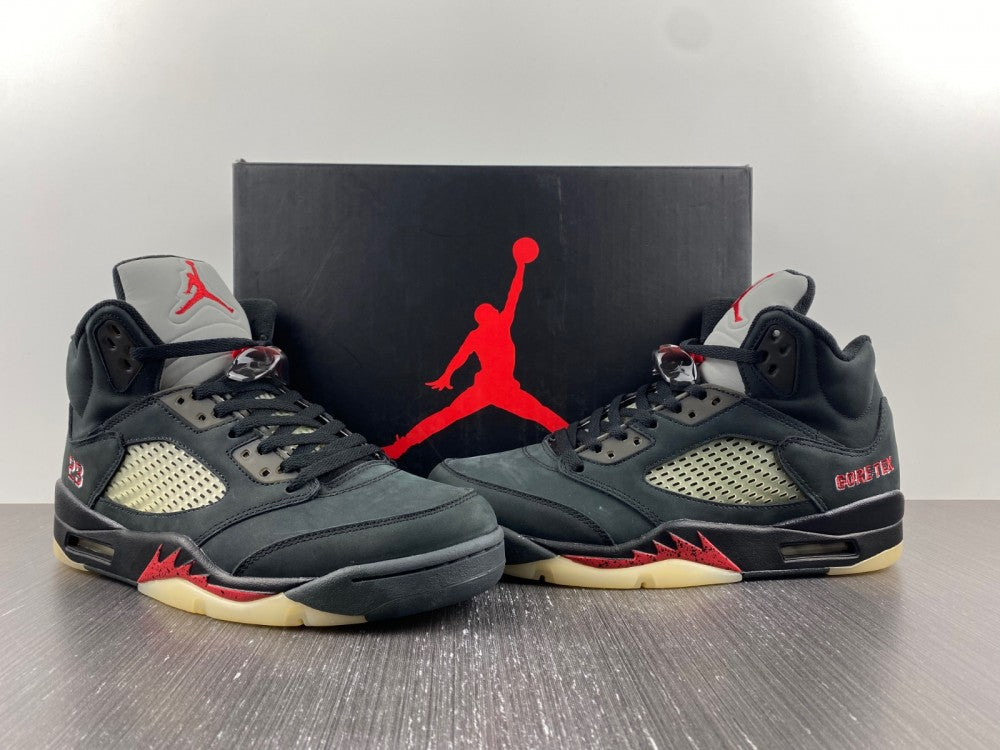 AIR JORDAN 5 GORE-TEX OFF-NOIR/FIRE RED-BLACK-MUSLIN – ThaSneakerQueen