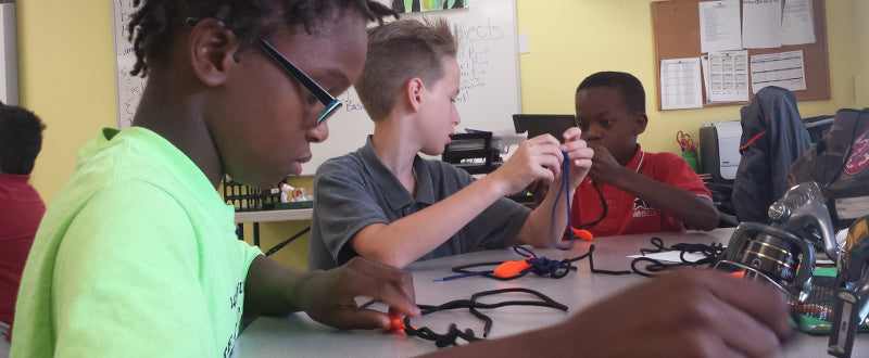 kids learn how to tie fishing knots