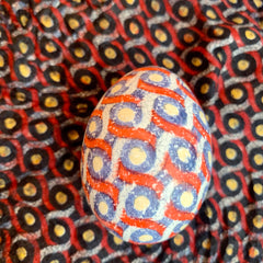 Silk dyed egg