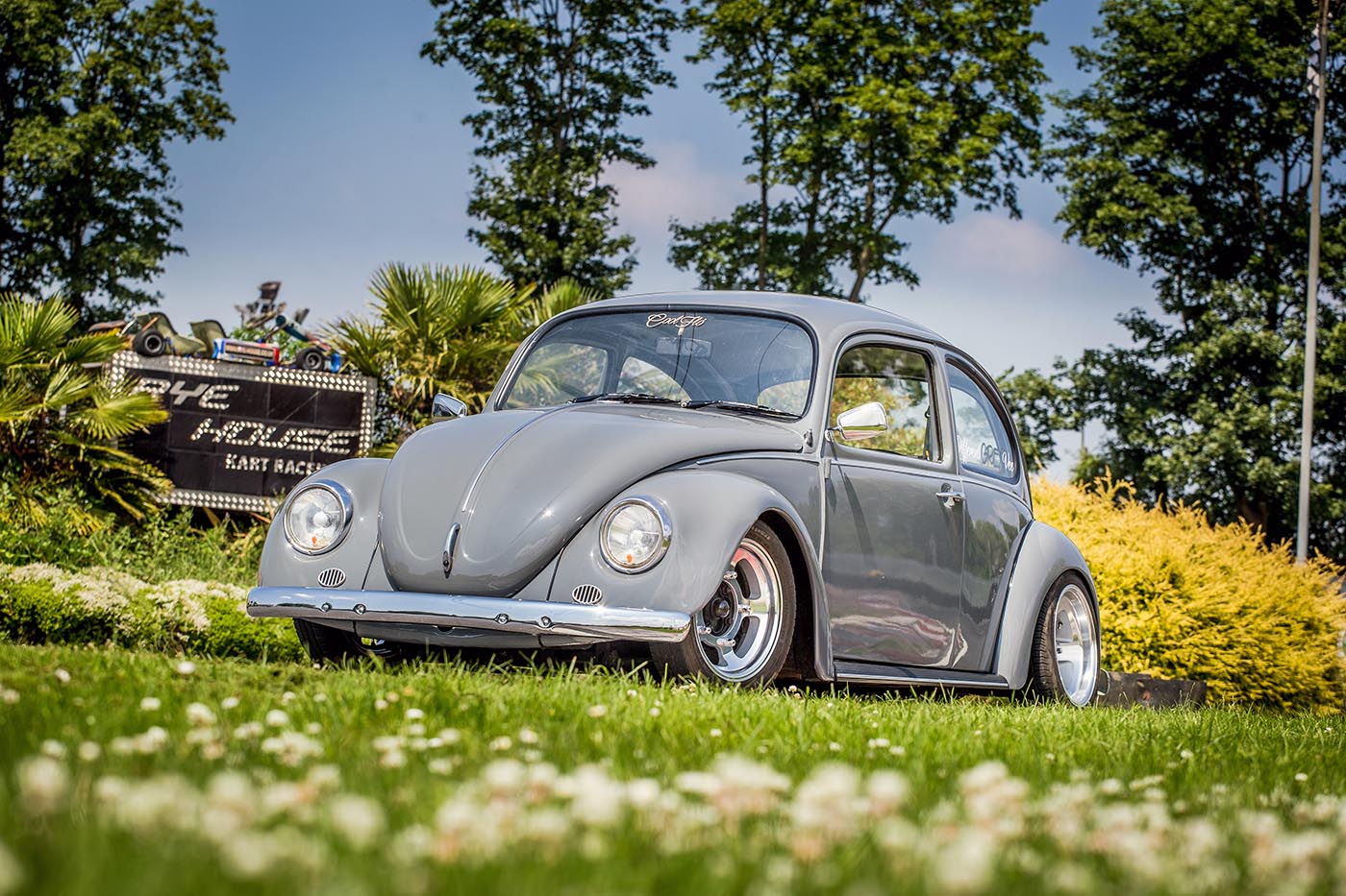 Cool Flo Collective feature by Volksworld Magazine - photo by Paul Knight