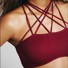 straps-bralette-new-strappy-looks 