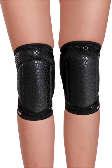 Queen Grippy Kneepads - Wild Black-Queen Accessories-Redneck buddy