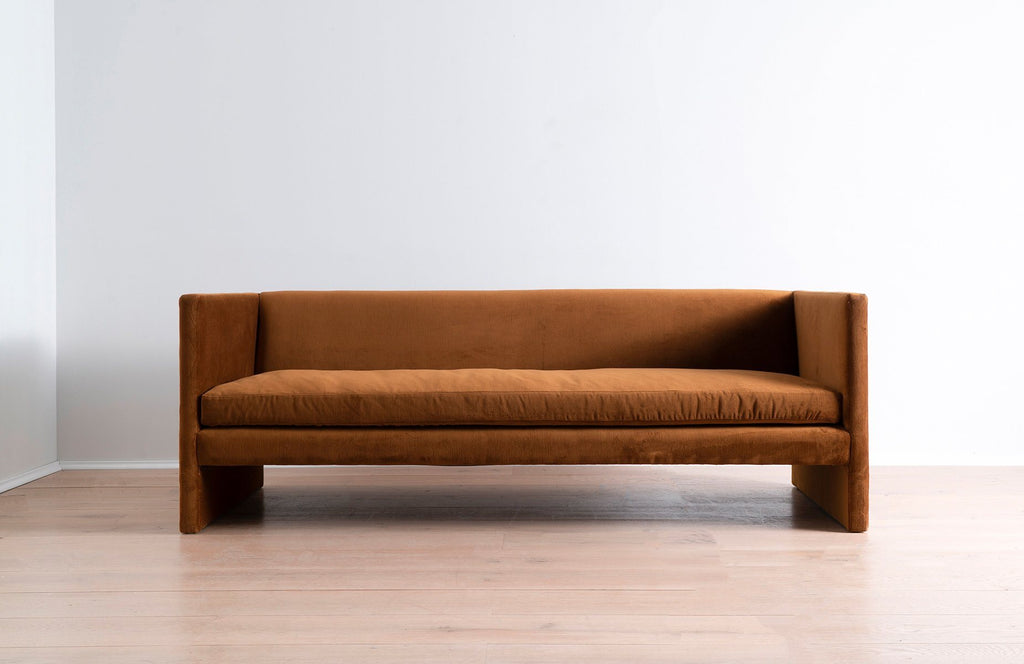 Minachting Woud pizza Angle Sofa - Modern Sofas for Living Room – ZZ Driggs