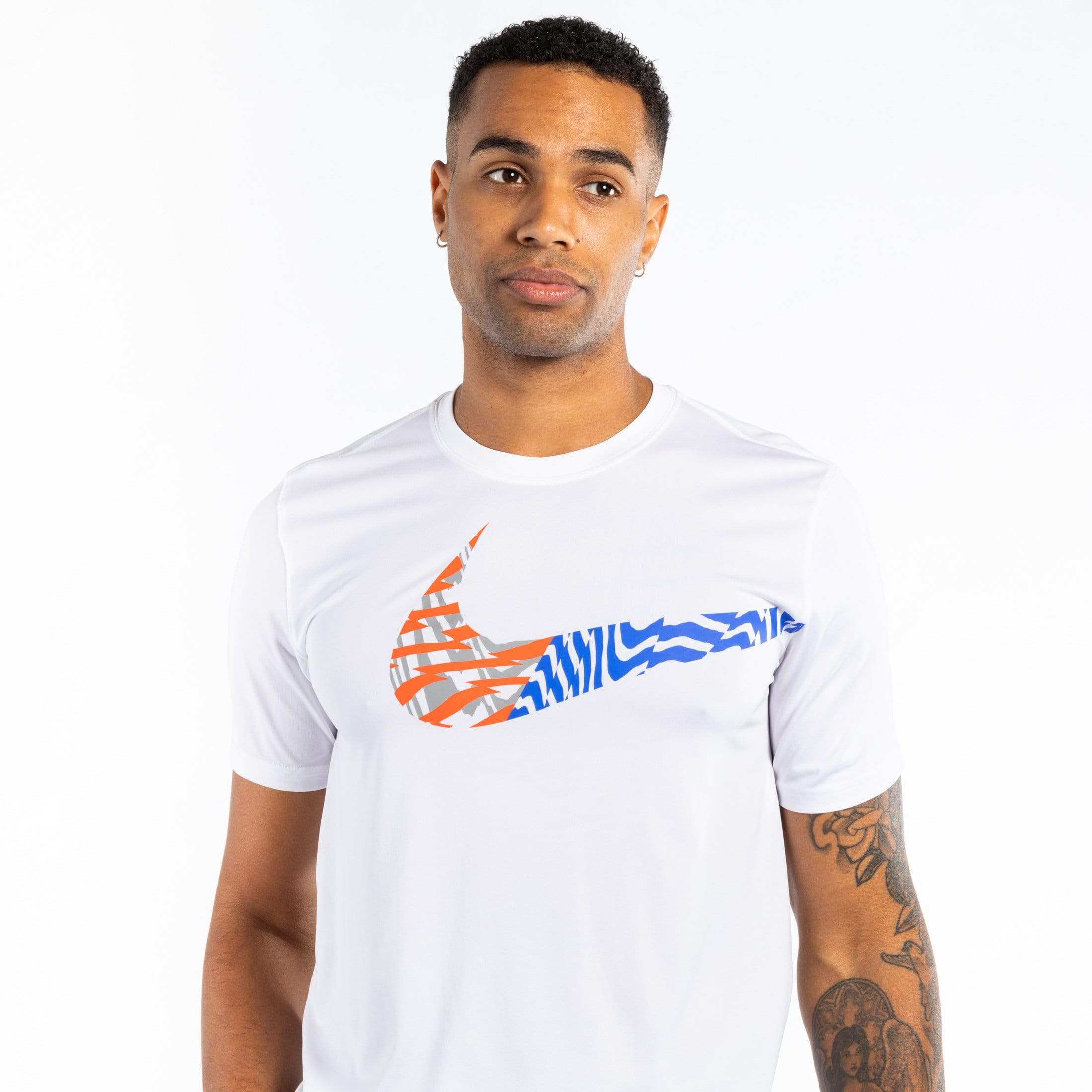 nike dri fit swoosh t shirt