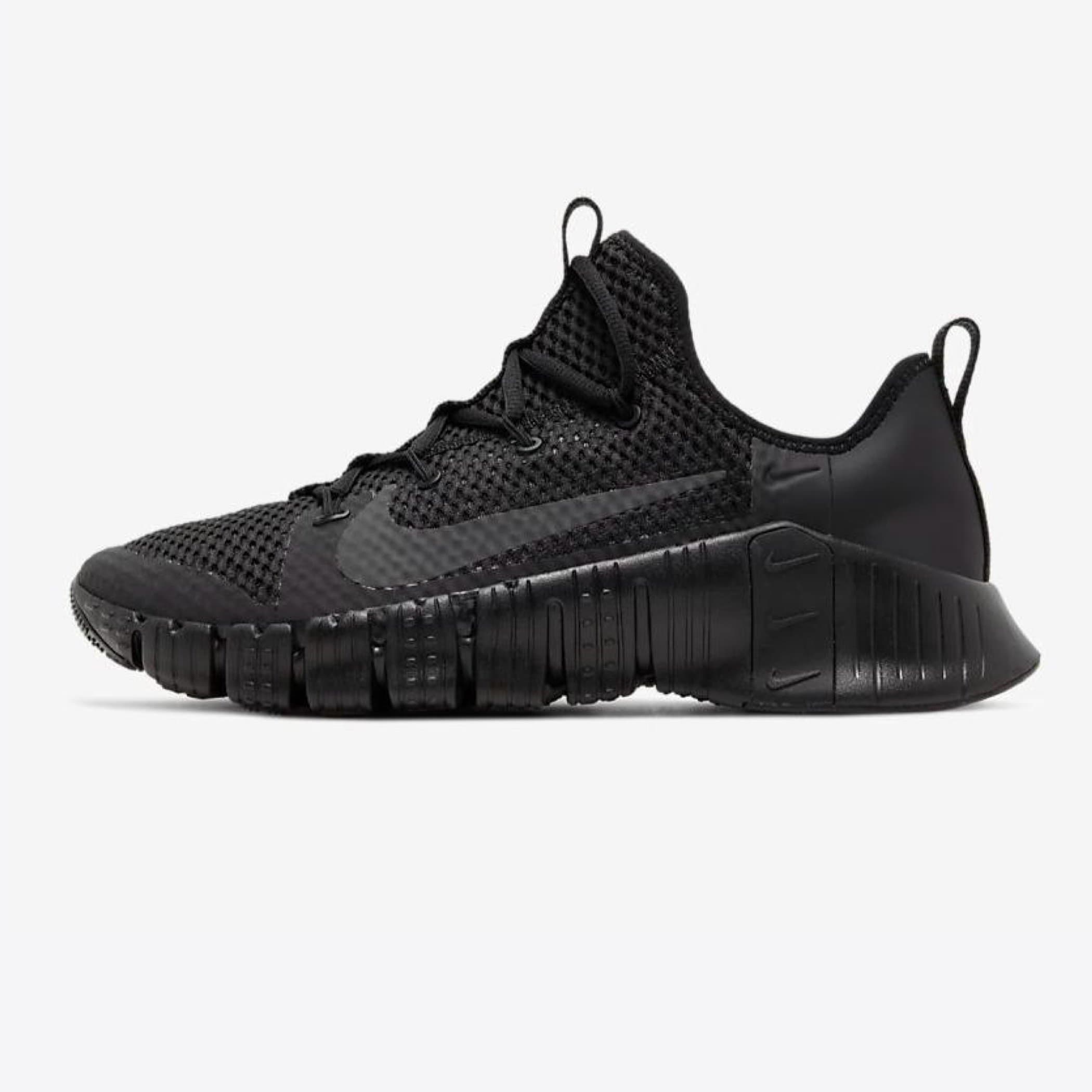 nike metcon free all black