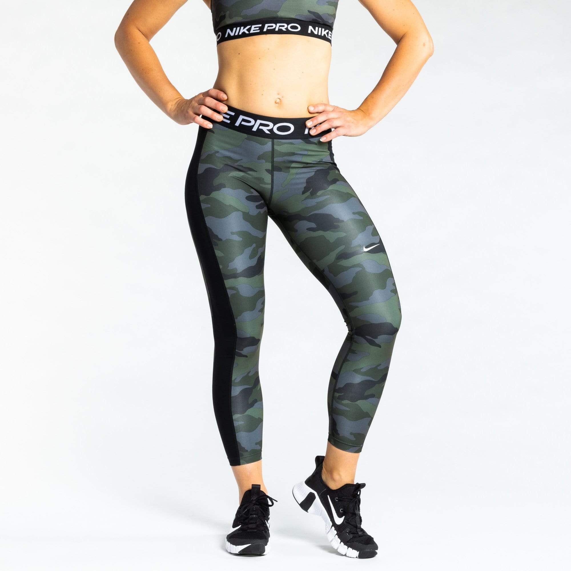 nike camouflage leggings