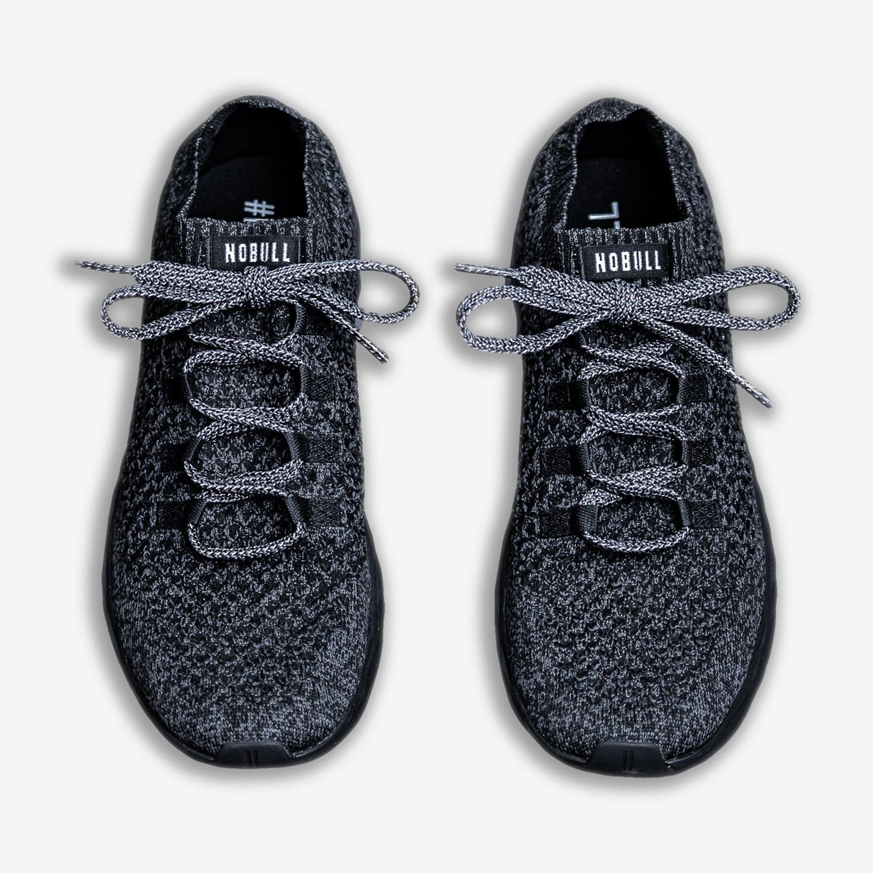 black knit runner