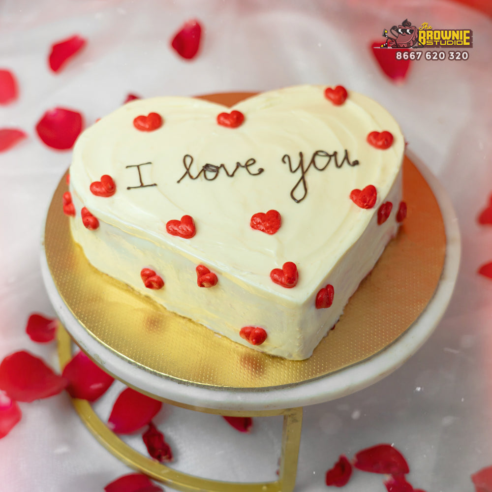 Valentine Heart Cake – The Brownie Studio