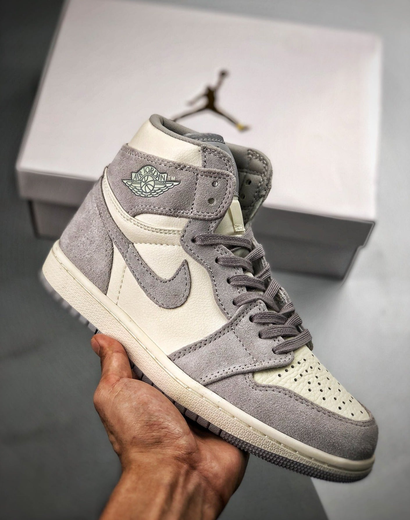 air jordan pale ivory