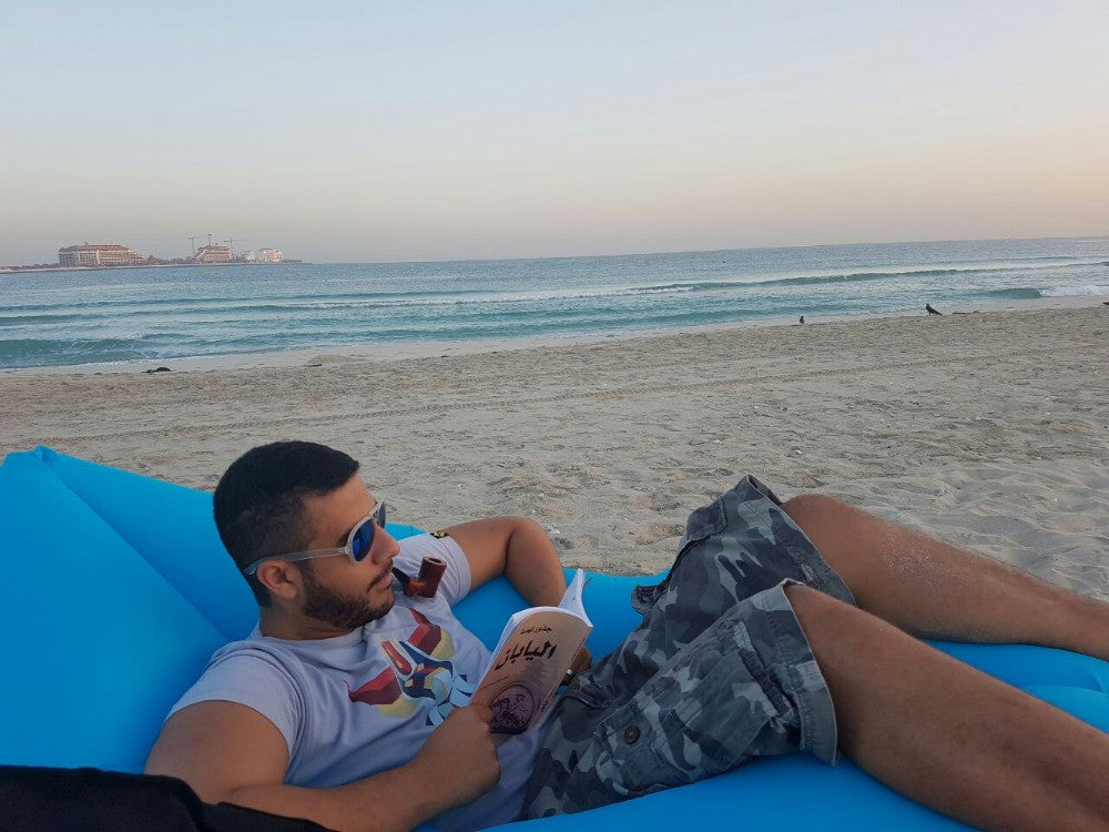 Inflatable beach lounger lazy bag