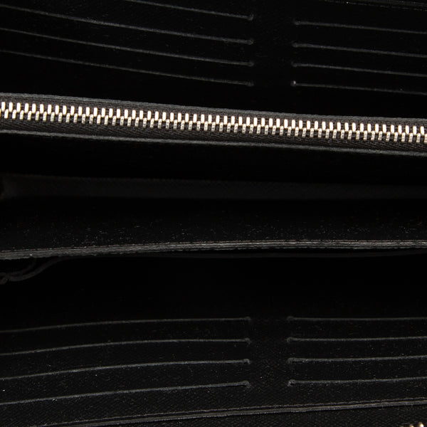 Black Louis Vuitton Taiga Zippy XL Long Wallet – Designer Revival