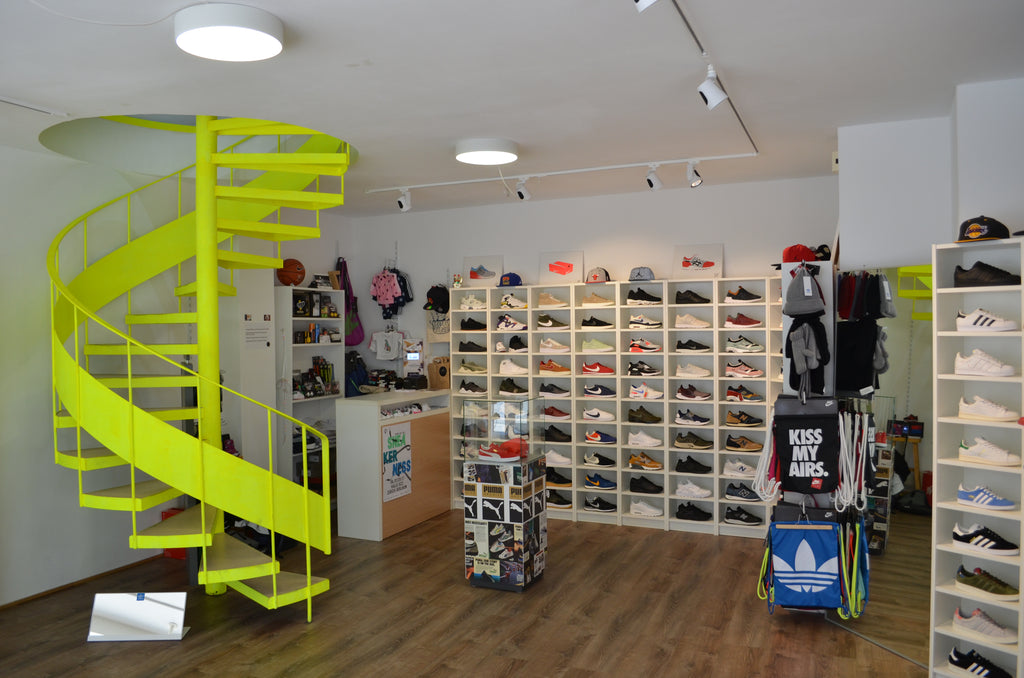 Seven sneaker store Basel