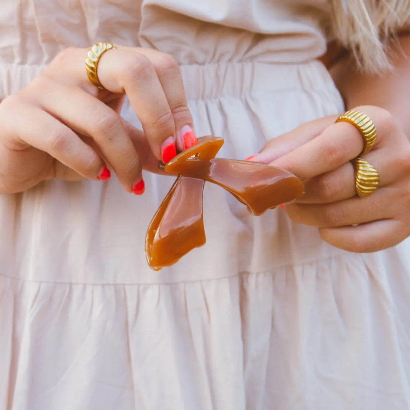 Amber Triangle Claw Clip