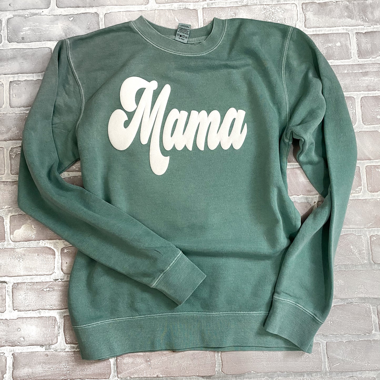 Mama Puff - Comfort Colors sweatshirt