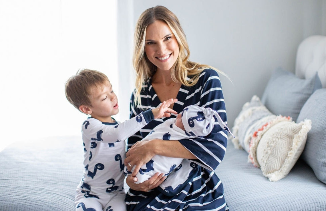 baby boy and mommy matching hospital outfits