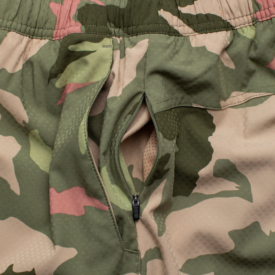 Relay Short Floral Camo