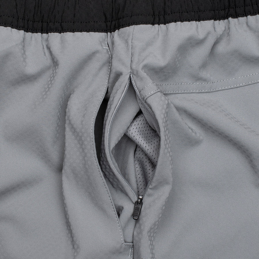 Relay Short Medium Gray Black