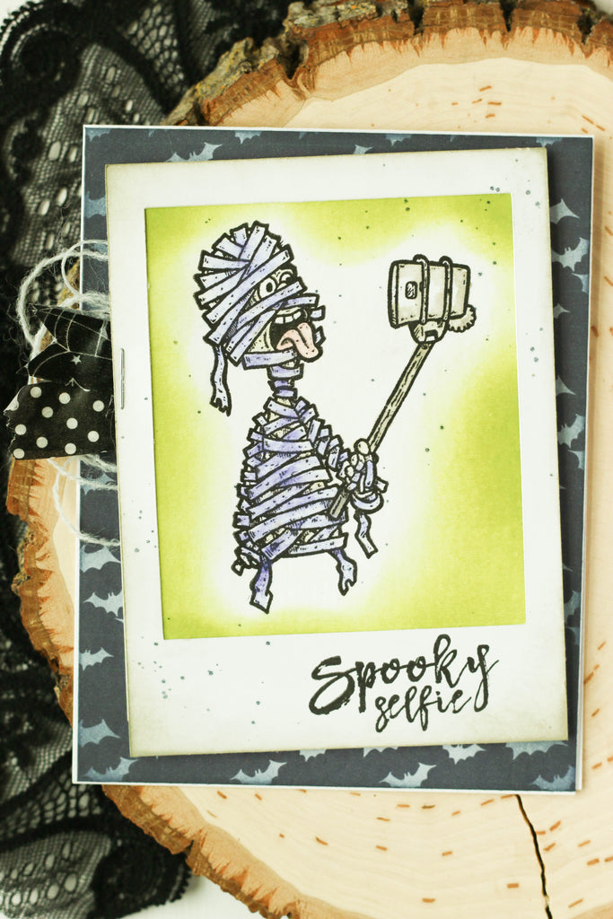 Spooky Selfie! Fun Halloween card created with Brutus Monroe inks, and stamps from the Carson Collection. 