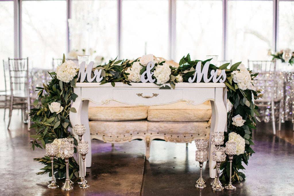 Mr. and Mrs., bridal table, wedding party