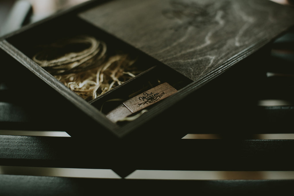 wooden packaging for wedding photographers