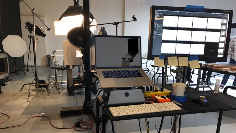 customer Cooling Stand Pro (S Pro) photography production workstation with 15-inch MacBook Pro