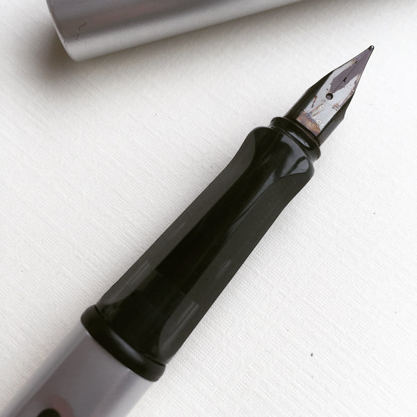 Lamy Safari nib