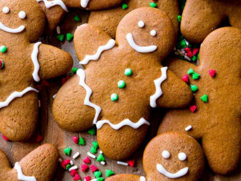 gingerbread men christmas cookies classic traditional