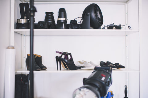 Outsider shoot - Behind the scenes - ethical fashion - Vegan shoes