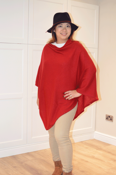 Mimi & Thomas cashmere poncho