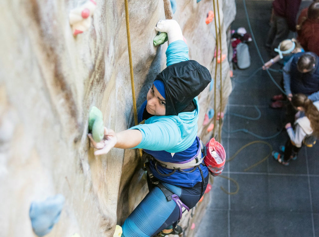 Amazing Anoushe Husain Top Rope climbing