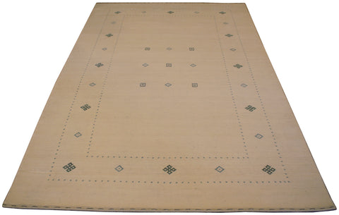 Online area rug auction preview image