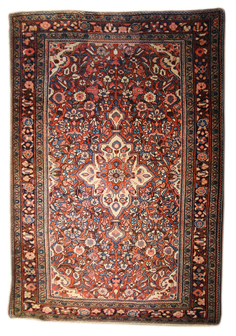 Online area rug auction preview image