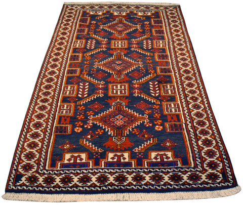 Online area rug auction preview image