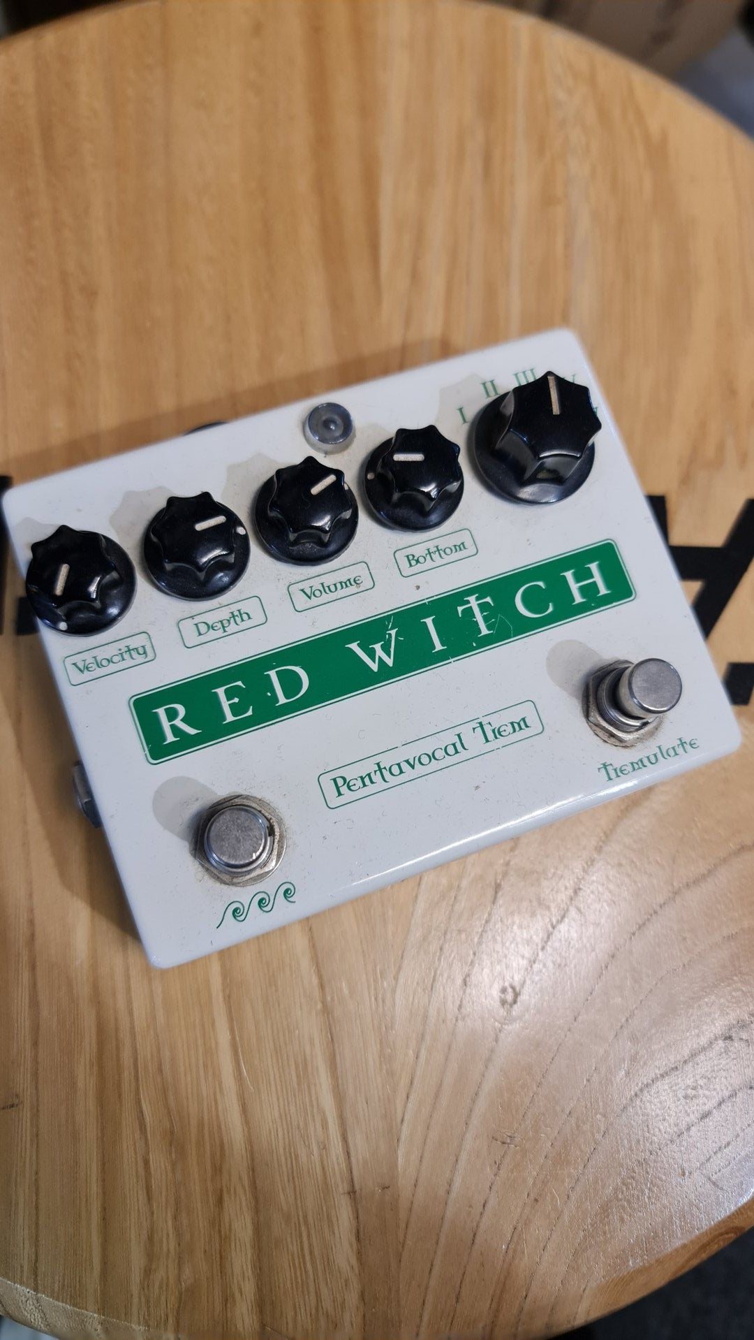 Red Witch Pentavocal – Guitars Limited