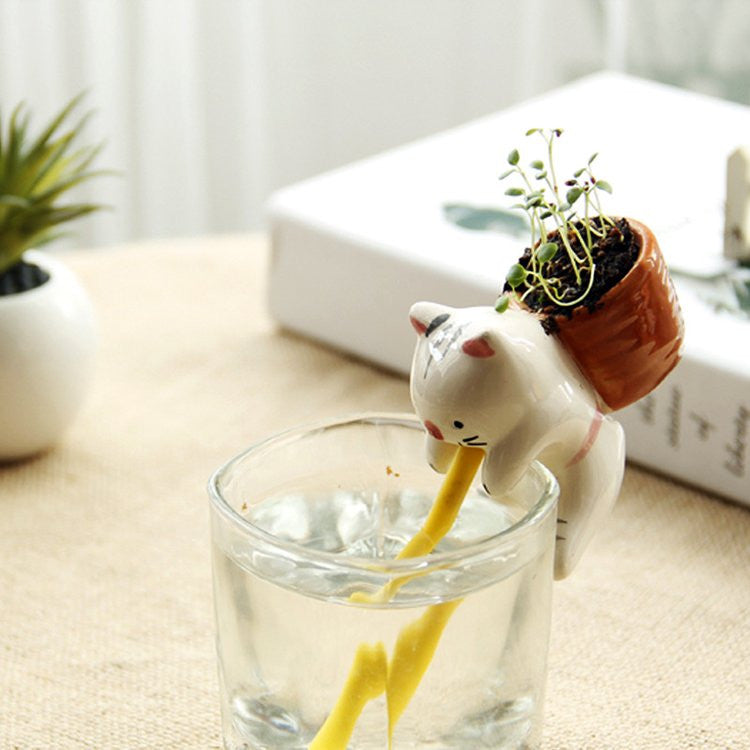 Animal Self Watering Plant Pot - Feedfend
