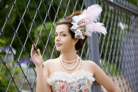 vinge woman in vintage clothing