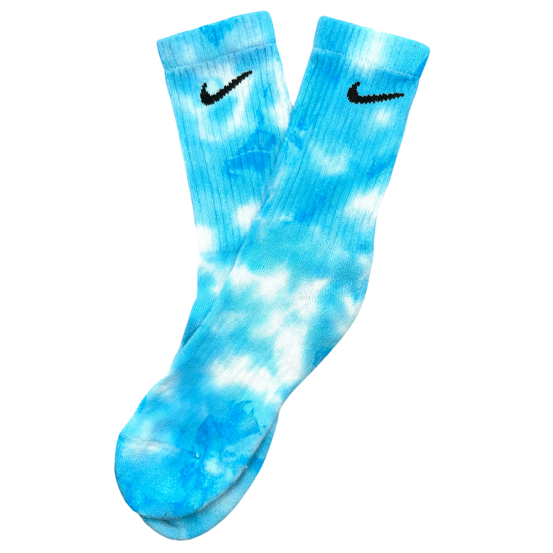 Sembrar juego brillo Sky blue - Tie Dye Nike Socks / Nike Crew Socks – Haus of Creations