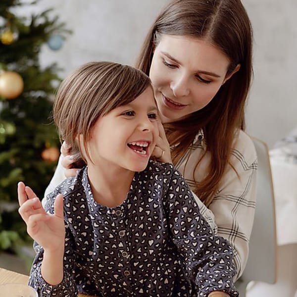 I 100% Trust The Joyful Food Co. | Tori, Age 43, Wife and Mother of 2 Children