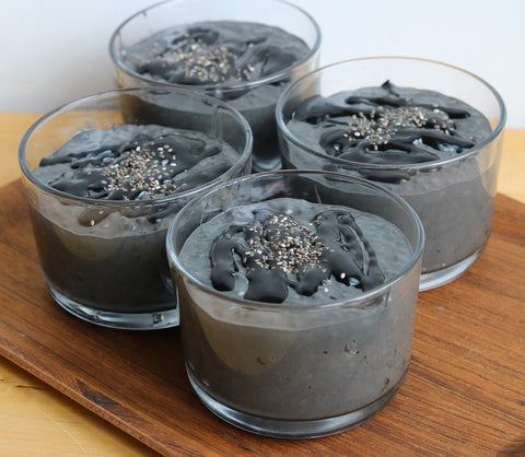 Black Chia Pudding