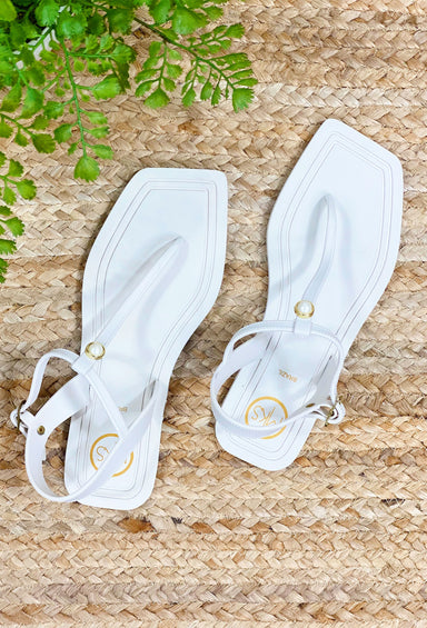 Verano Sandal in Off White, rubber sandals with pearl detail