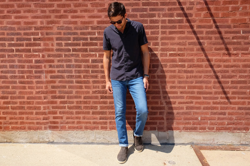 Mugsy Jeans How to Wear Jeans in Summer Style Outfit