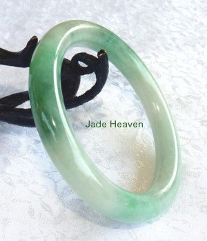 imperial jade bangle