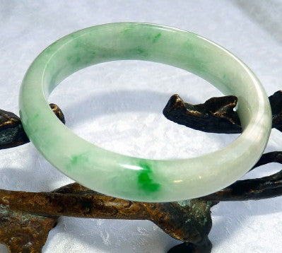 imperial jade bangle