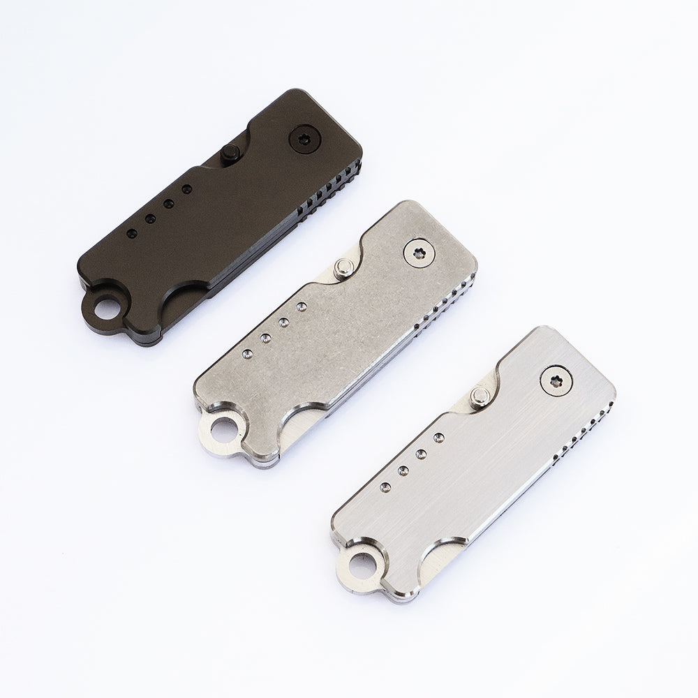 Stonewash Bandit Titanium Keychain Knife - Quiet Carry