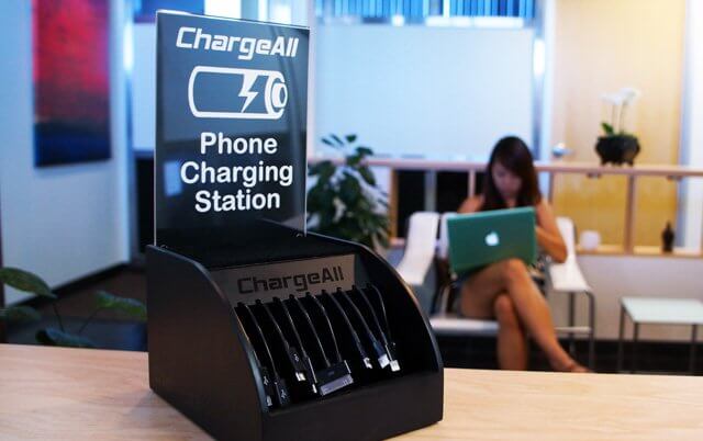 Beware public mobile charging points - your phone can be hacked in minutes