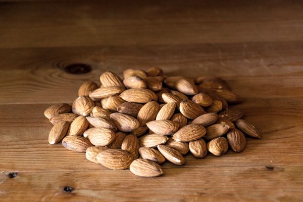 Almonds Isa Professional