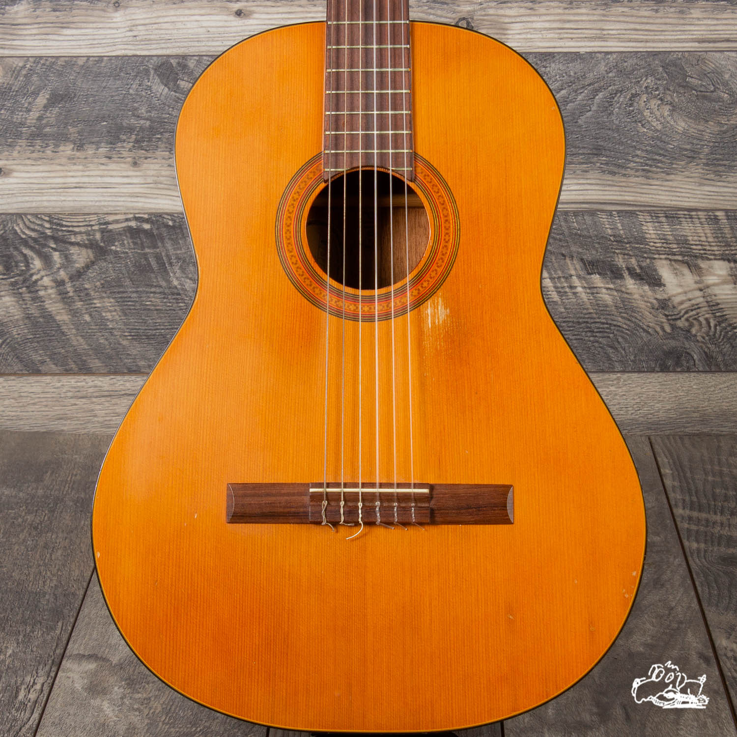 guild nylon guitar