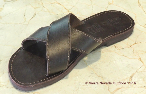 chanclas cruzadas hombre