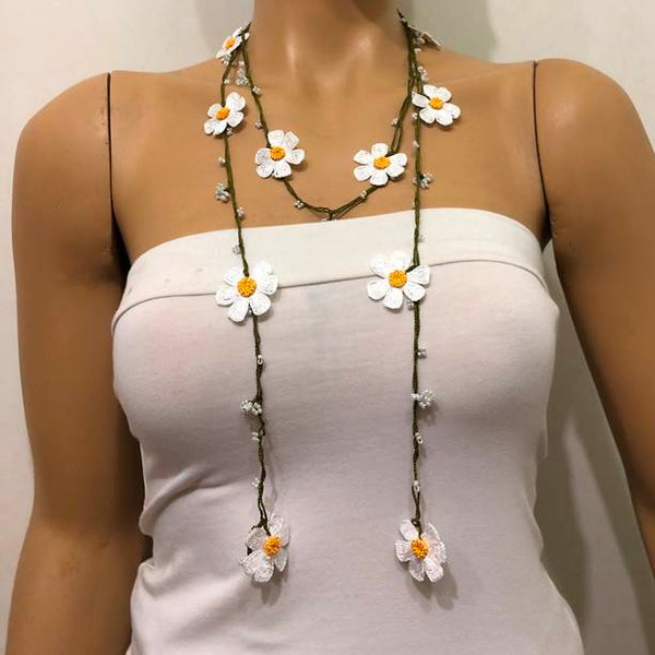 big flower necklaces